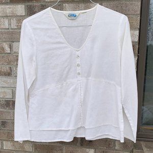 White long-sleeved summer top (large)